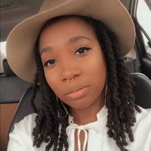 Meet your Posher, Shanetrious